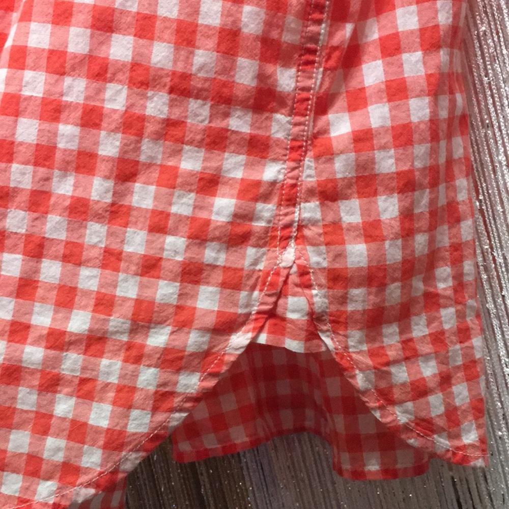 Checkered Top - Picture 7 of 7
